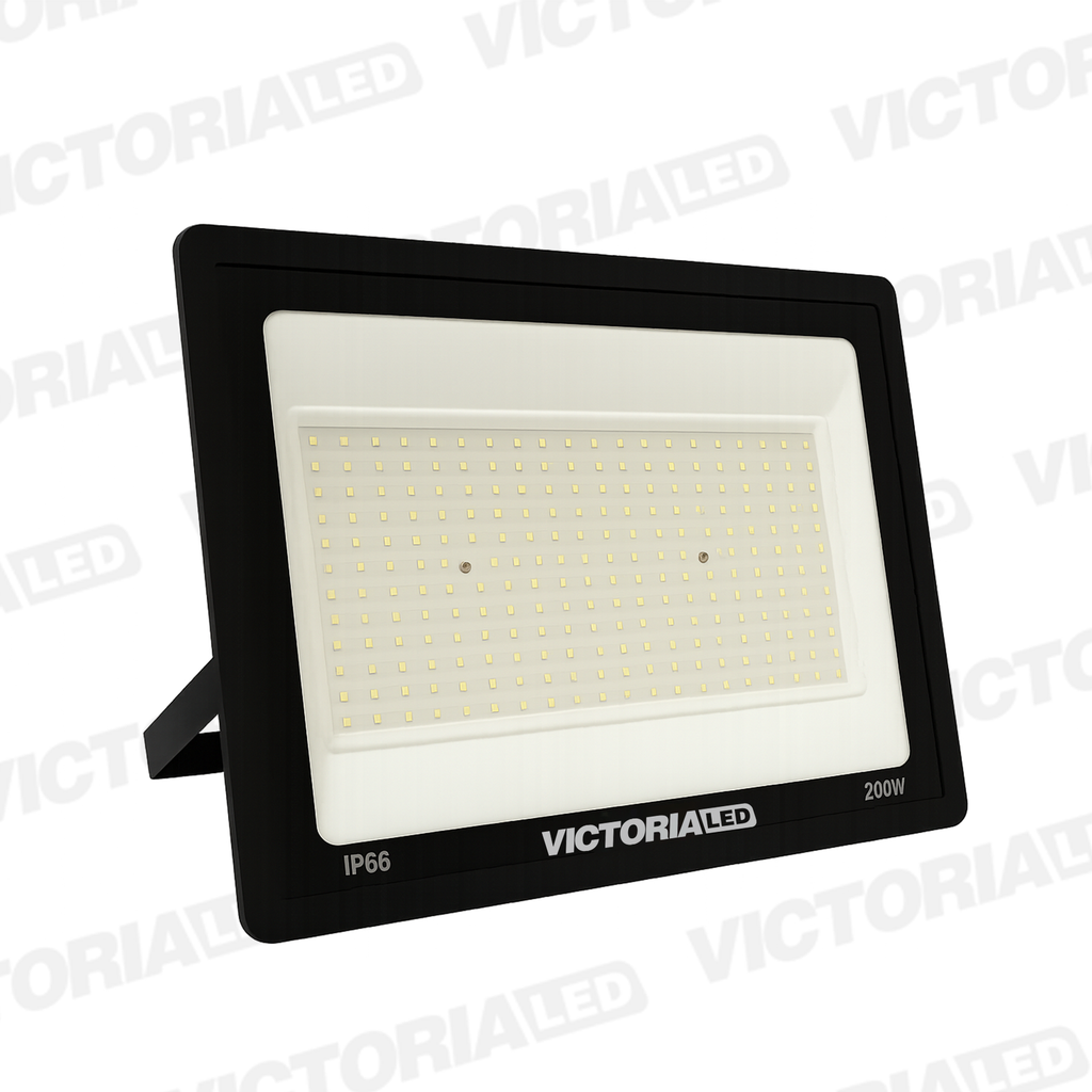 VICTORIA LED REFLECTOR 6500K 100-240V IP66 5U/C